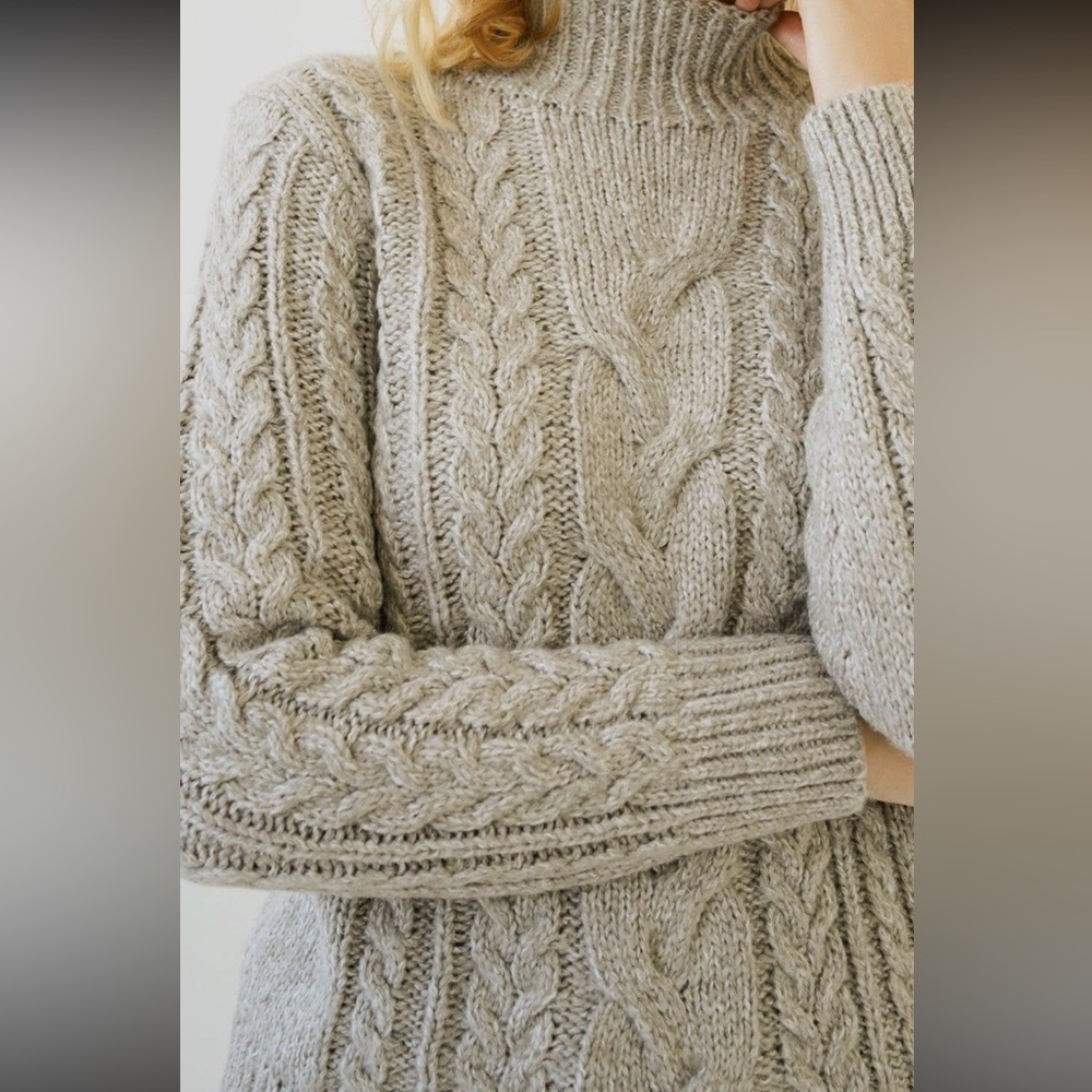 🆕Sweater Cable Knit Mock Neck Light Grey S, M & L Available - Picture 5 of 8